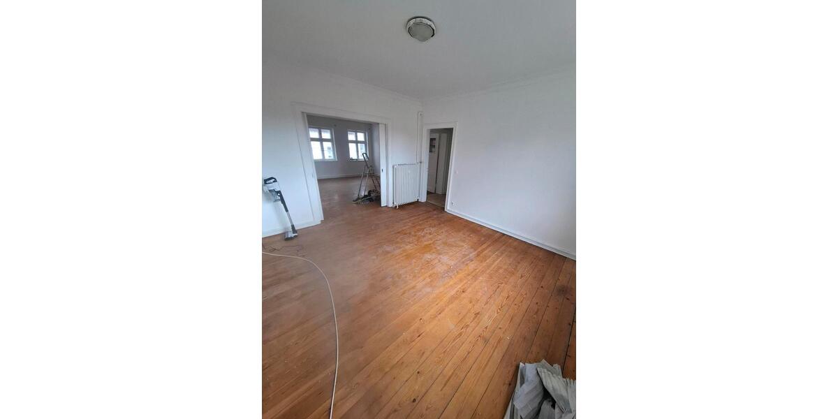 Etagenwohnung Neukalen - 4 Zimmer, 91 m&sup2;, 850&euro; | Angebot:26637139