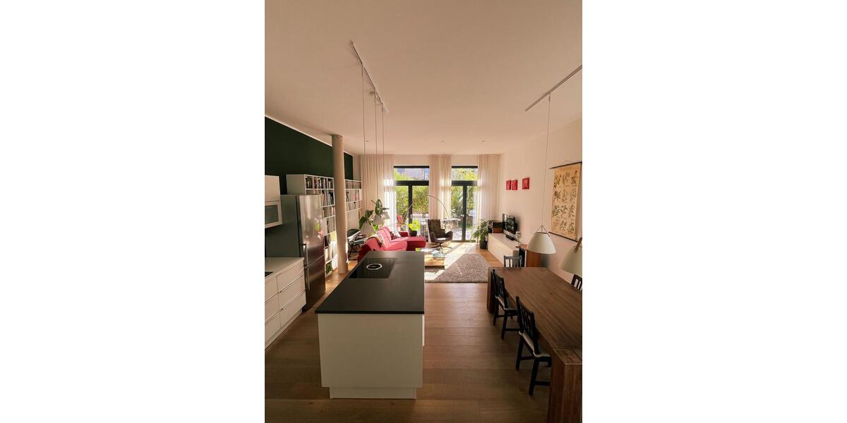 Haus in Haus in Top-Lage • Helle Familienwohnung • Feb-Jul 2026 5 zimmer