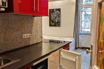 Wohnung zum Mieten in FRANKFURT 950 € 22 m² 1 zimmer