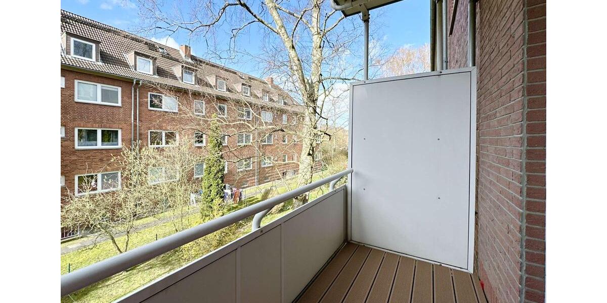 Etagenwohnung Rostock Hansaviertel - 2 Zimmer, 50 m&sup2;, 1.005&euro; | Angebot:25947795