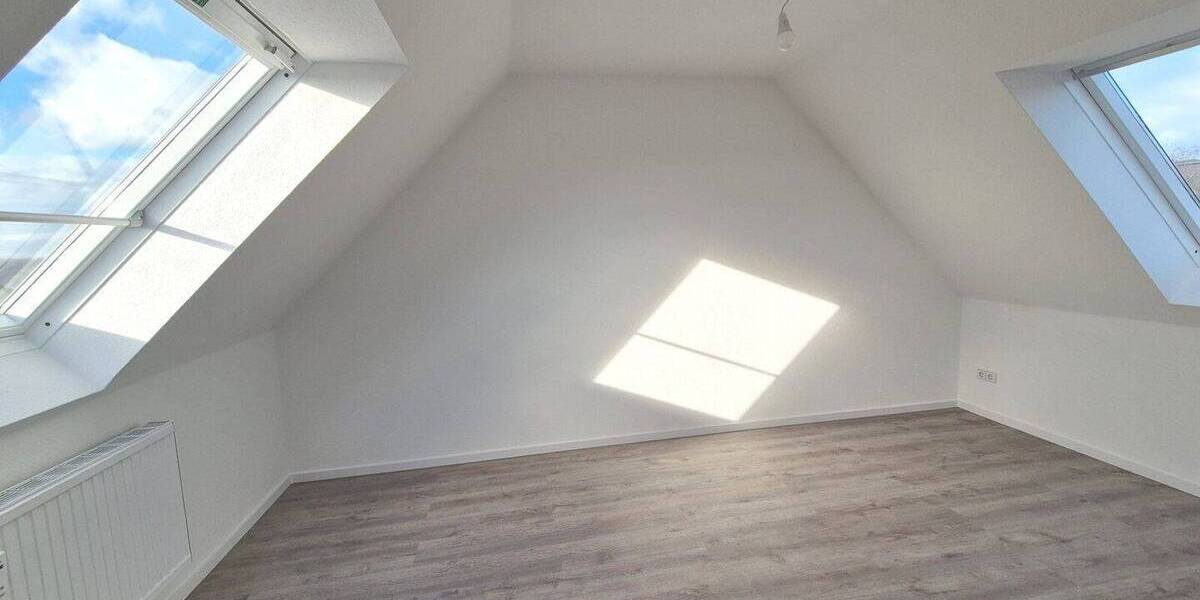 Etagenwohnung Chemnitz Hilbersdorf - 3 Zimmer, 117 m&sup2;, 650&euro; | Angebot:26852247
