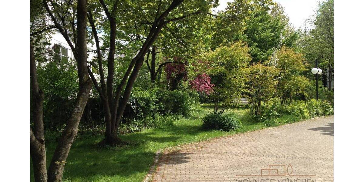 Etagenwohnung München Bogenhausen - 4 Zimmer, 110 m&sup2;, 2.290&euro; | Angebot:26806839
