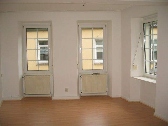 Etagenwohnung Kusel - 2 Zimmer, 67 m&sup2;, 450&euro; | Angebot:24759192