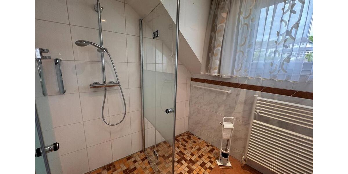 Dachgeschoßwohnung Kirn - 4 Zimmer, 95 m&sup2;, 700&euro; | Angebot:24523268