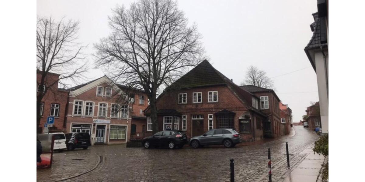 schmuckes Cafe, Gastronomie mit Außenflächen am Markt_ Lütjenburg zimmer