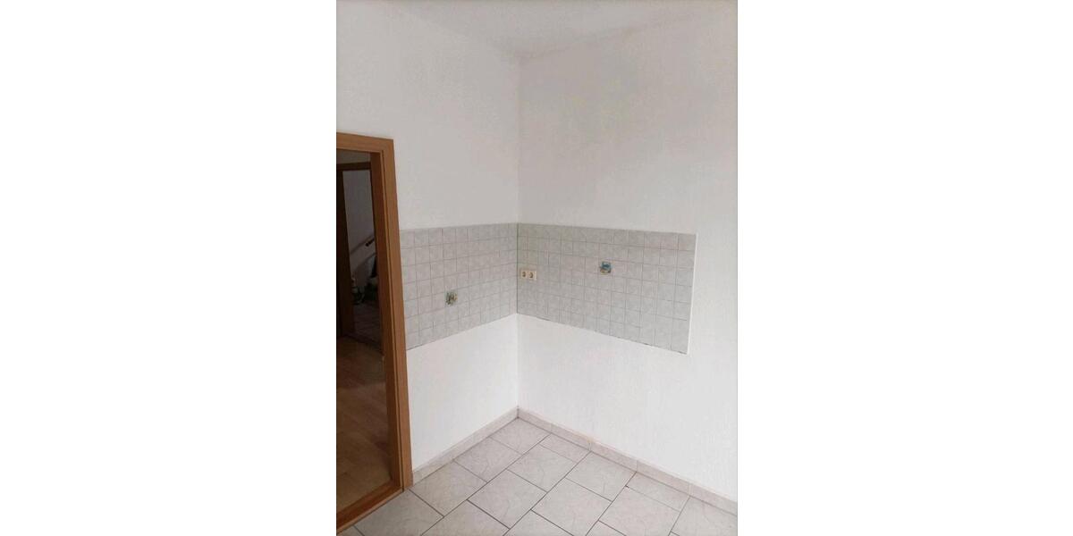Etagenwohnung Lugau/Erzgebirge Erzgebirge - 2 Zimmer, 58 m&sup2;, 505&euro; | Angebot:26606770