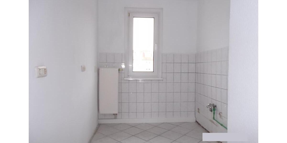 Etagenwohnung Ronneburg - 4 Zimmer, 67 m&sup2;, 390&euro; | Angebot:25900486