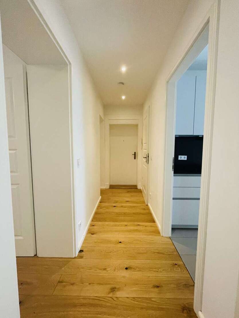 Wohnung zum Mieten in Berlin 1.807,93 € 83 m² 3 zimmer