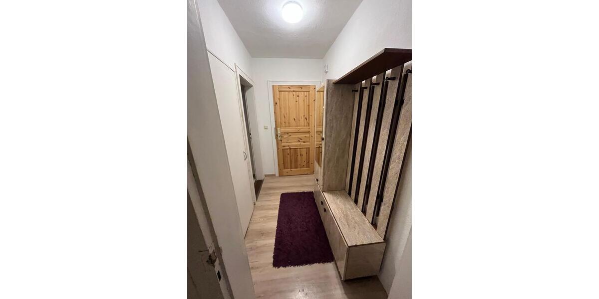 Etagenwohnung Eschwege - 1 Zimmer, 40 m&sup2;, 390&euro; | Angebot:25639573