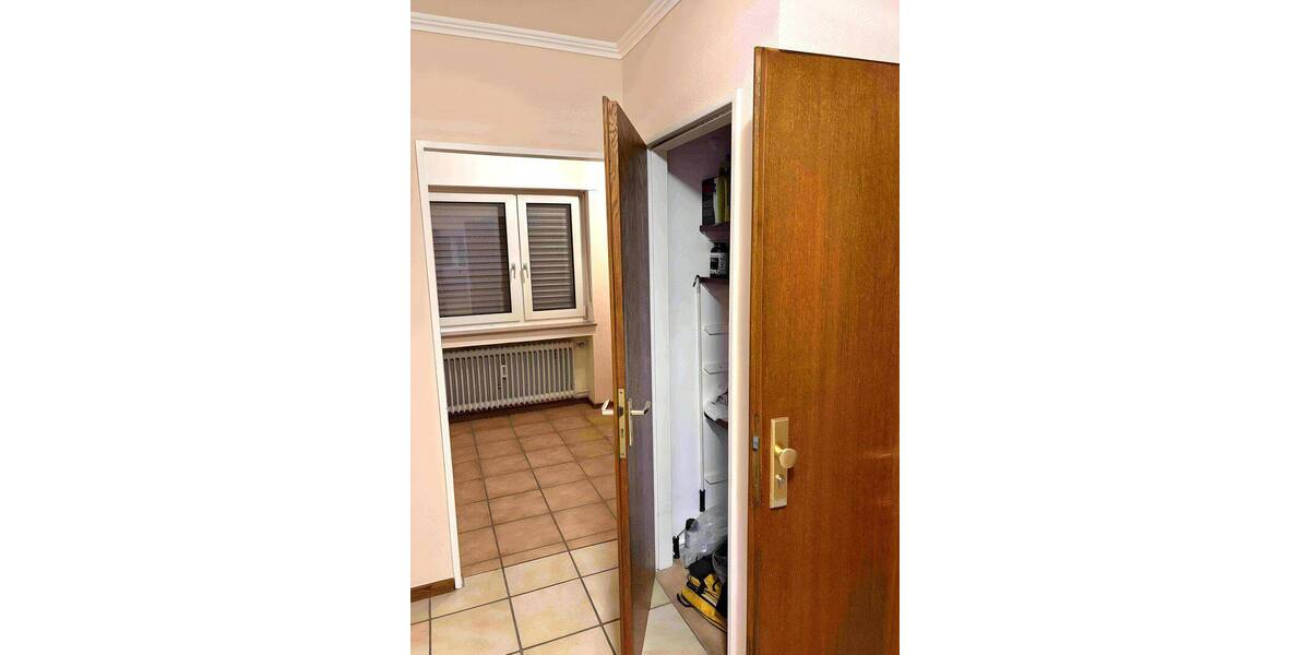 Etagenwohnung Düren Arnoldsweiler - 3 Zimmer, 92 m&sup2;, 1.300&euro; | Angebot:26805223