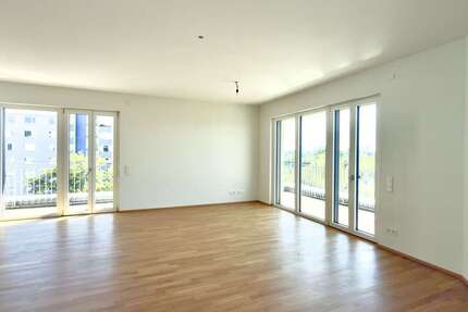 Wohnung Mainz-Kastel Kastel - 4 Zimmer, 107 m&sup2;, 2.040&euro; | Angebot:26062741