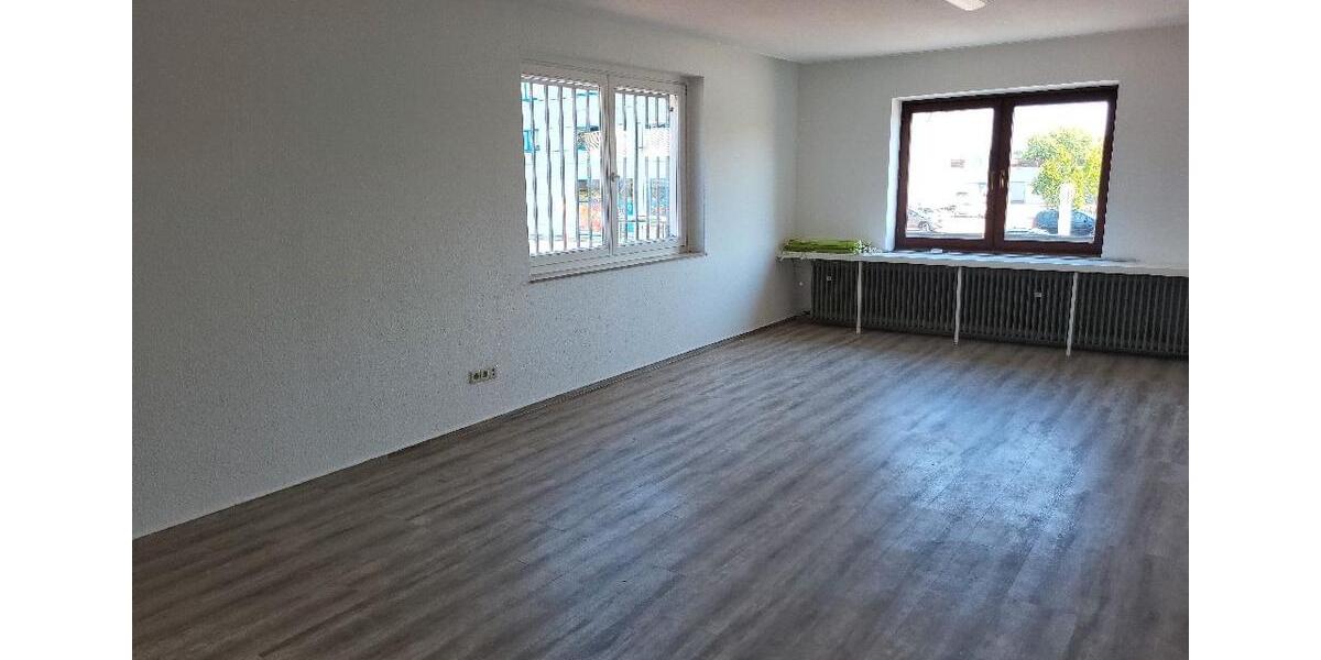 Gewerbeobjekt Krefeld Gellep-Stratum - 780&euro; | Angebot:24382599