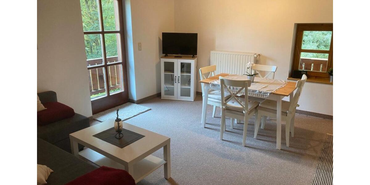 Dachgeschoßwohnung Bischofsmais - 3 Zimmer, 50 m&sup2;, 600&euro; | Angebot:26561812