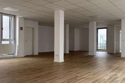 Büro in München 400 € 8 m²