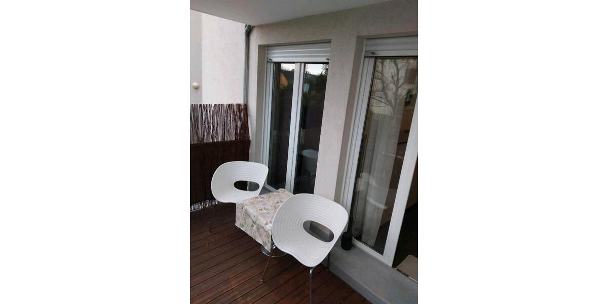 Etagenwohnung Wiesbaden Mainz-Amöneburg - 2 Zimmer, 44 m&sup2;, 1.450&euro; | Angebot:26037620