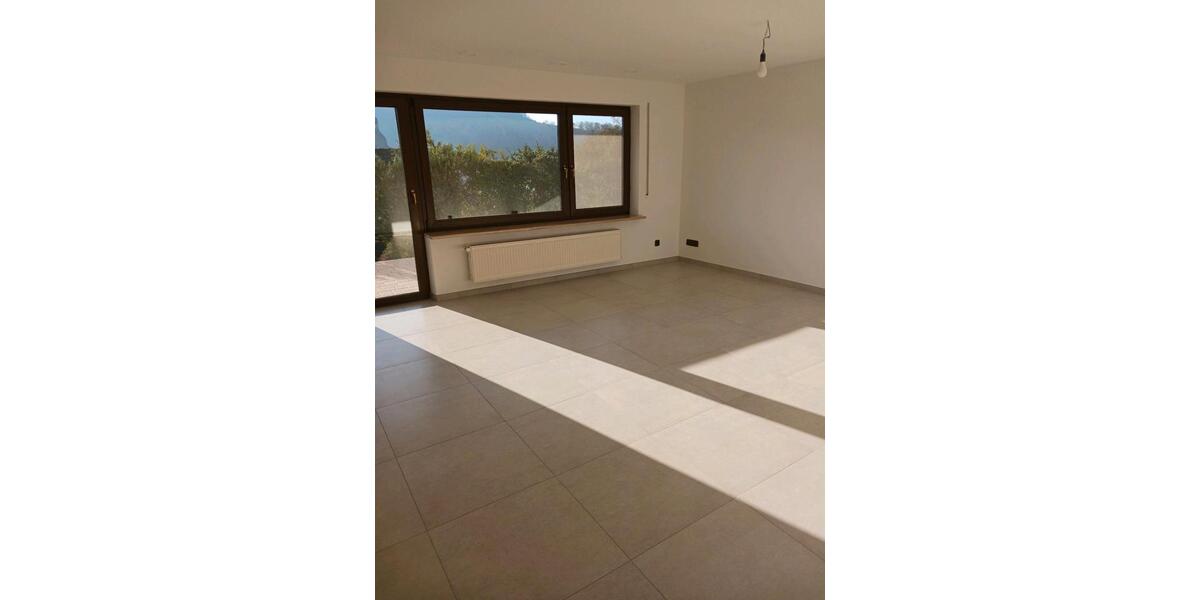 Etagenwohnung Dörzbach - 3 Zimmer, 90 m&sup2;, 750&euro; | Angebot:24462815