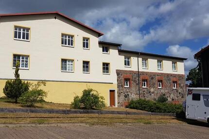 Wohnung Templin - 4 Zimmer, 129 m&sup2;, 1.200&euro; | Angebot:27633521