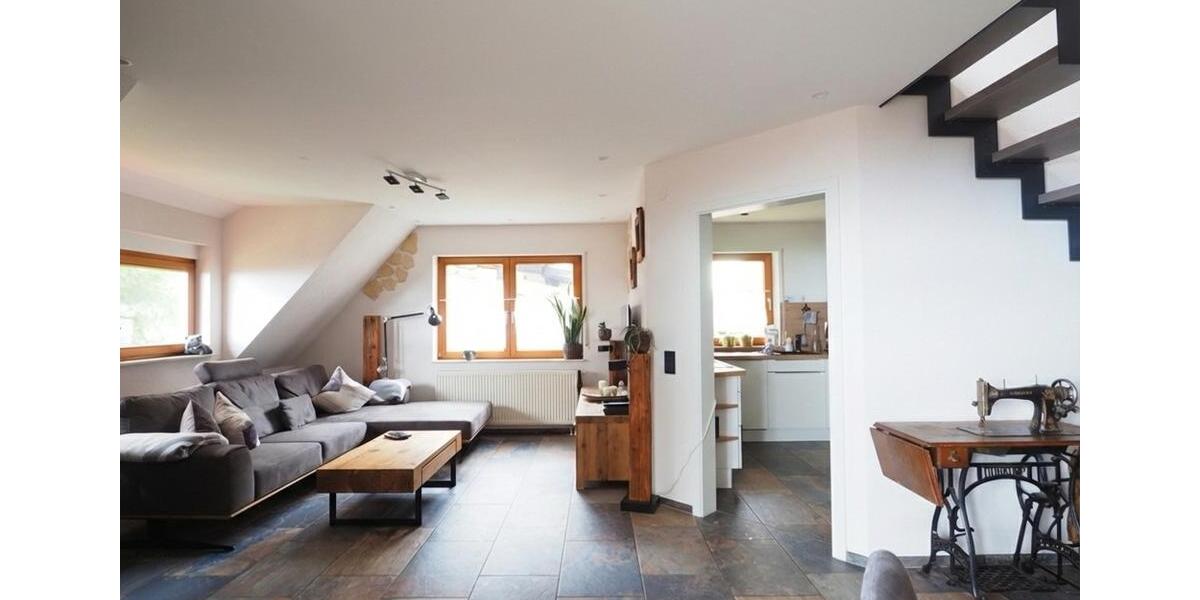 Maisonettenwohnung Sasbachwalden - 4 Zimmer, 112 m&sup2;, 1.680&euro; | Angebot:26531688