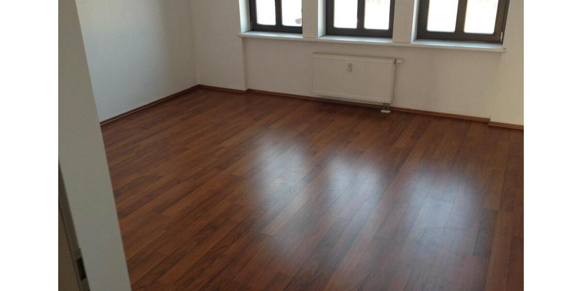 Etagenwohnung Magdeburg - 1 Zimmer, 27 m&sup2;, 225&euro; | Angebot:26096588