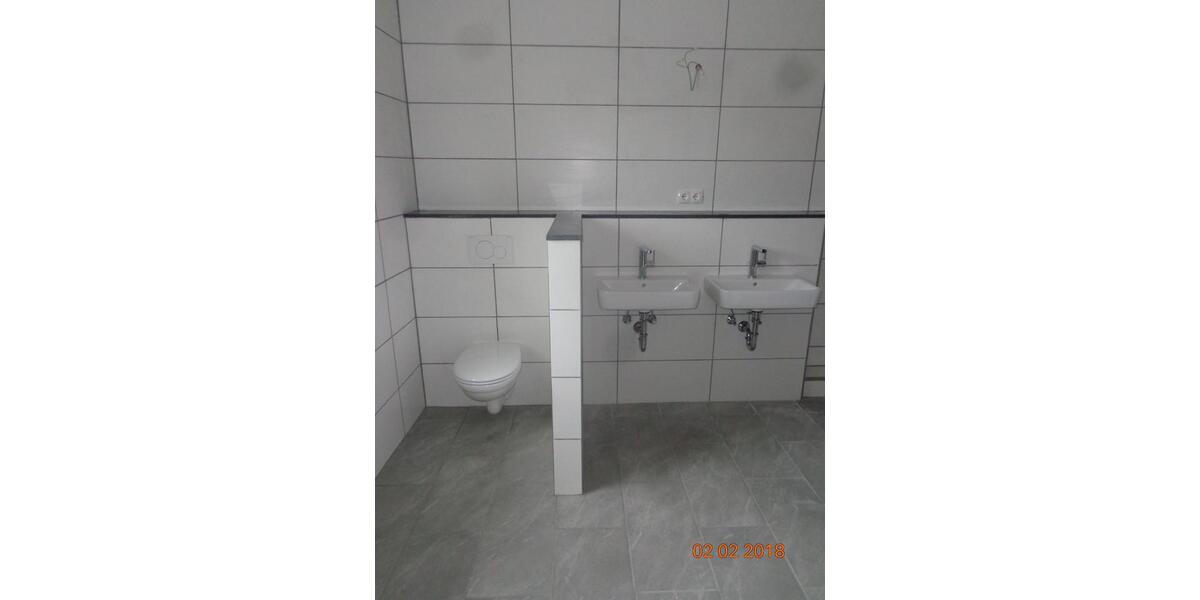 Wohnen auf Zeit Höheinöd - 5 Zimmer, 230 m&sup2;, 268&euro; | Angebot:9494070