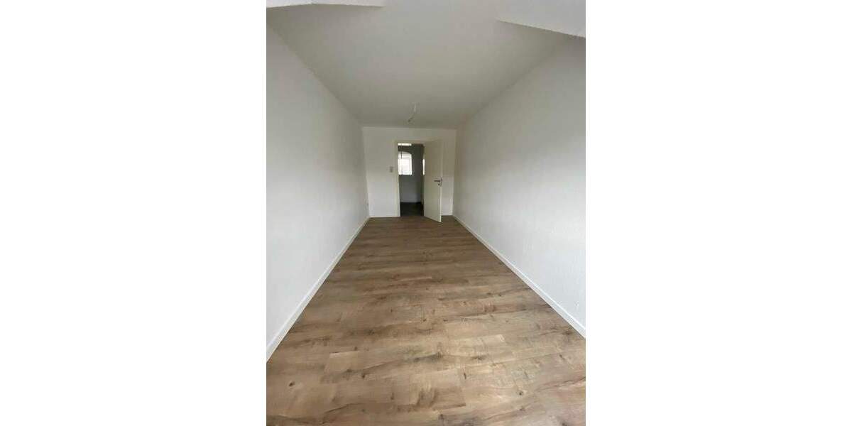 Etagenwohnung Frankenberg Frankenberg - 3 Zimmer, 56 m&sup2;, 310&euro; | Angebot:24529970