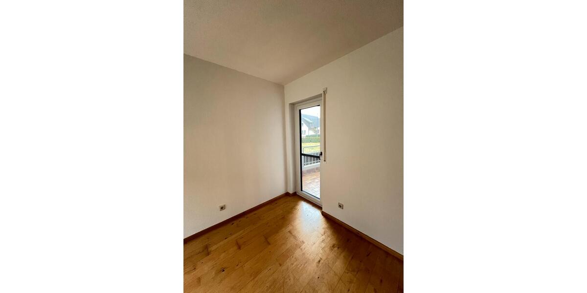 Hochparterre Gengenbach - 3.5 Zimmer, 95 m&sup2;, 1.100&euro; | Angebot:25160965