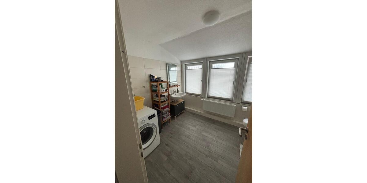 Dachgeschoßwohnung Fredenbeck - 3 Zimmer, 88 m&sup2;, 835&euro; | Angebot:24885810