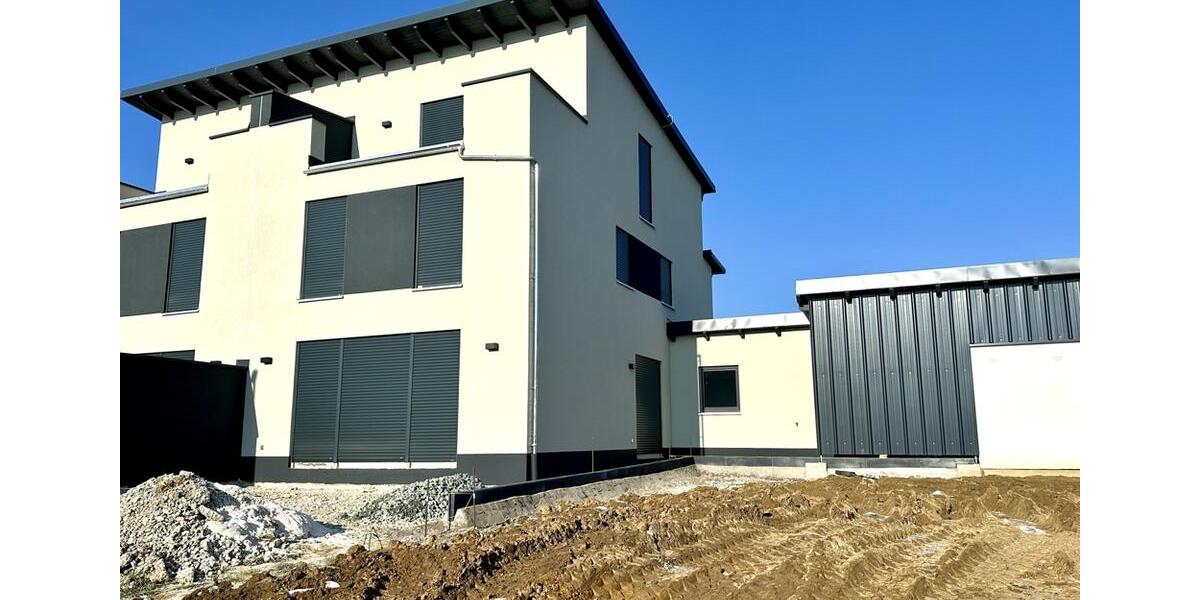 Doppelhaushälfte Glashütten - 4 Zimmer, 167 m&sup2;, 1.690&euro; | Angebot:25632116