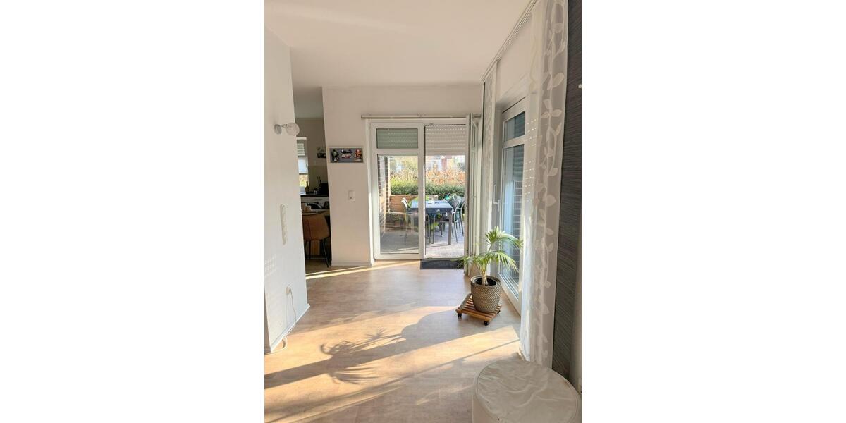 Erdgeschoßwohnung Rhauderfehn - 3 Zimmer, 107 m&sup2;, 750&euro; | Angebot:25654524