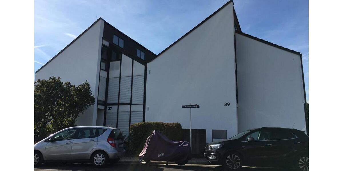 Attraktive Doppelhaushälfte in ruhiger Wohnlage 6 zimmer