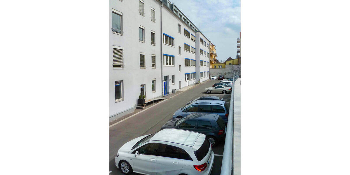 Gewerbeobjekt Würzburg Frauenland - 3 Zimmer, 266 m&sup2;, 1.995&euro; | Angebot:25771643