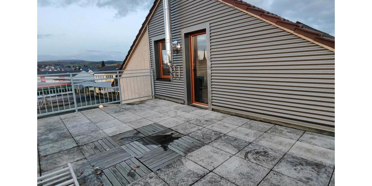 Dachgeschoßwohnung Hessisch Lichtenau - 3 Zimmer, 650&euro; | Angebot:23483757