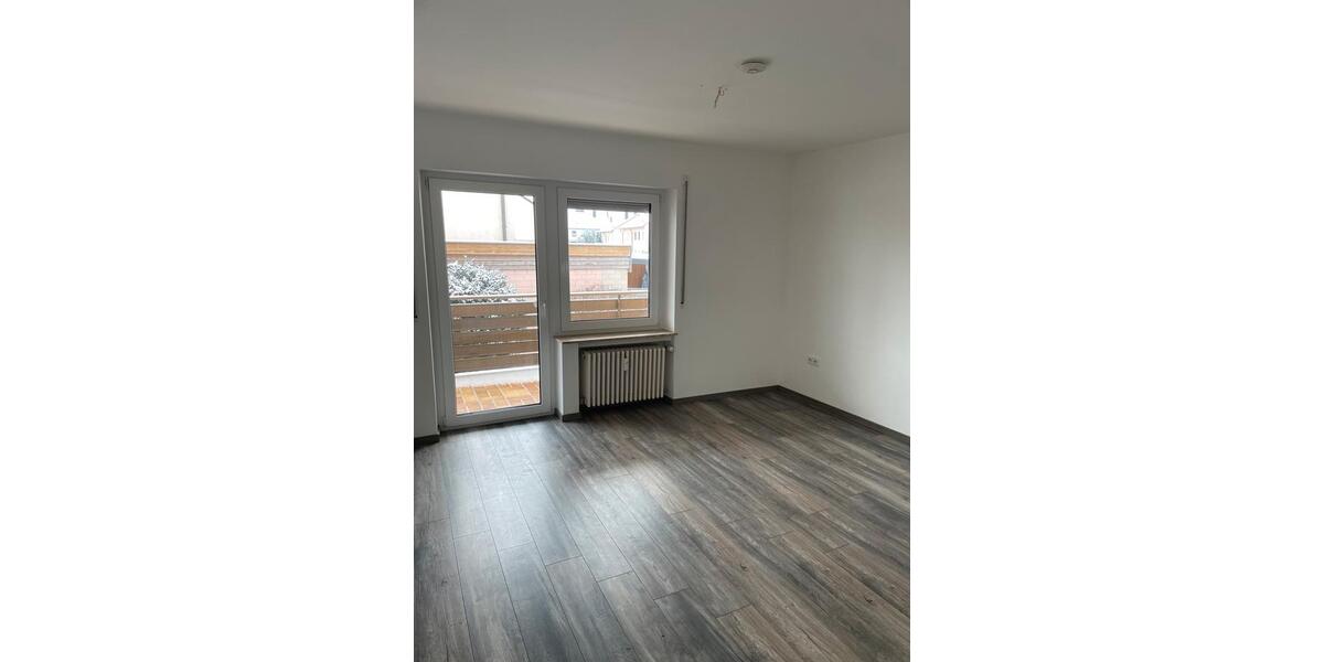 Erdgeschoßwohnung Gochsheim - 3.5 Zimmer, 88 m&sup2;, 920&euro; | Angebot:24394585