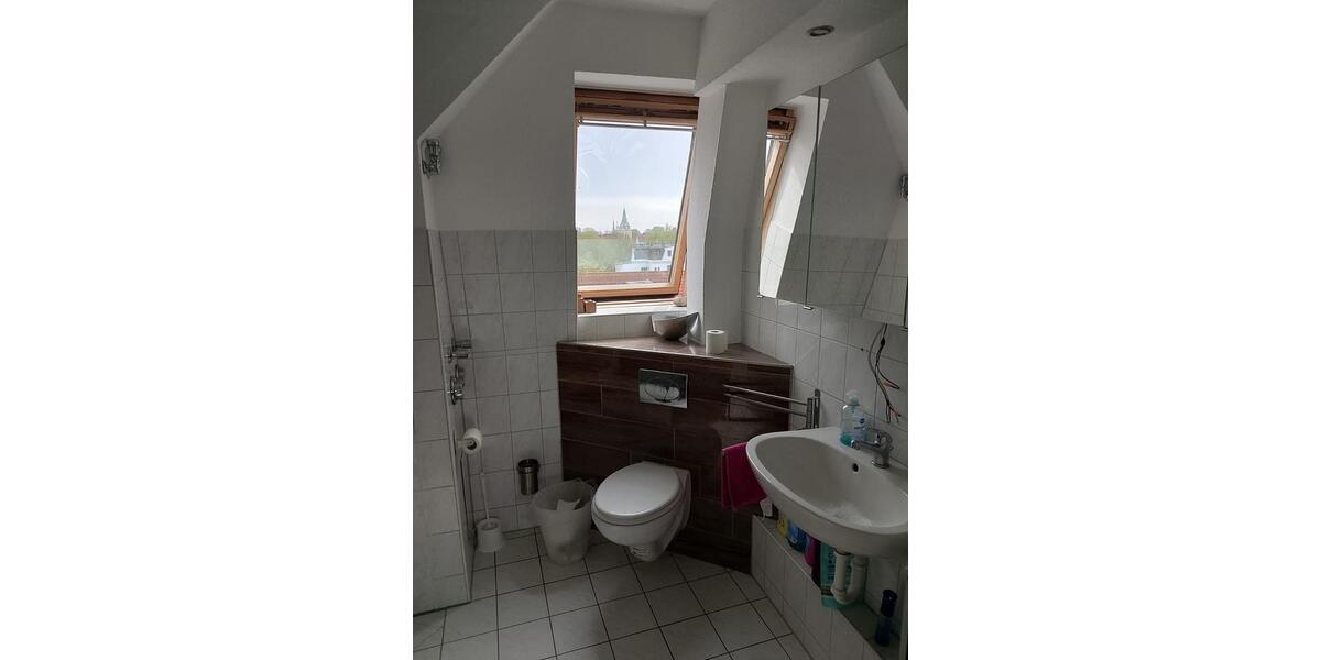 Wohnen auf Zeit Bremerhaven Mitte - 1 Zimmer, 16 m&sup2;, 375&euro; | Angebot:26469943