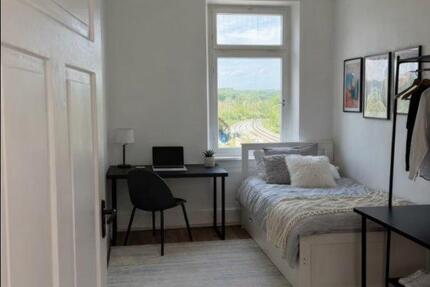 Wohnen auf Zeit Tübingen Derendingen - 5 Zimmer, 18 m&sup2;, 490&euro; | Angebot:25982143