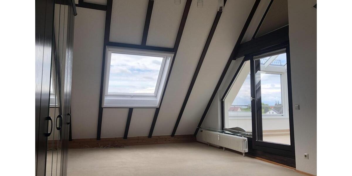 Maisonettenwohnung Baden-Baden Lichtental - 4 Zimmer, 196 m&sup2;, 1.400&euro; | Angebot:26031768