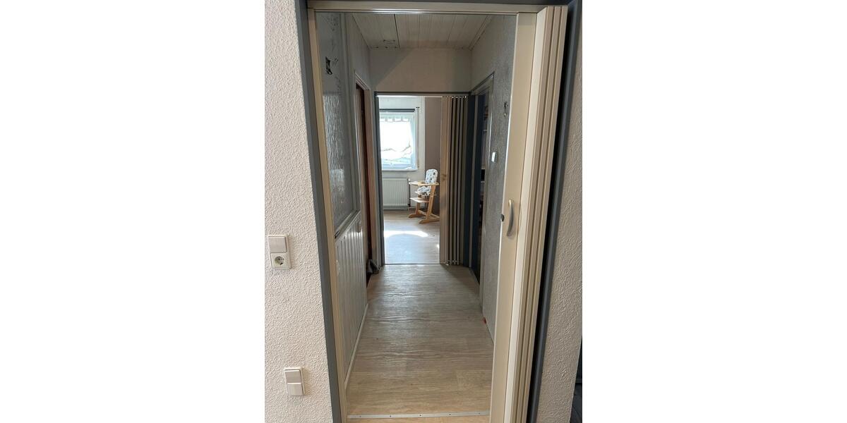 Etagenwohnung Rüsselsheim am Main - 3 Zimmer, 55 m&sup2;, 650&euro; | Angebot:26612028
