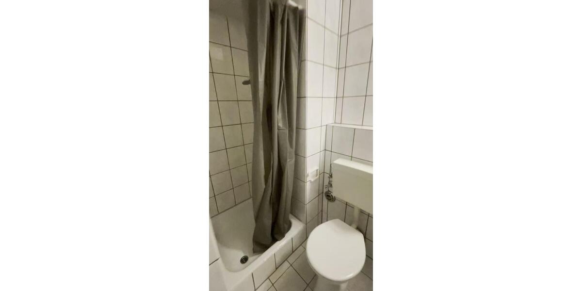 Etagenwohnung Saarbrücken - 1 Zimmer, 20 m&sup2;, 405&euro; | Angebot:26464722