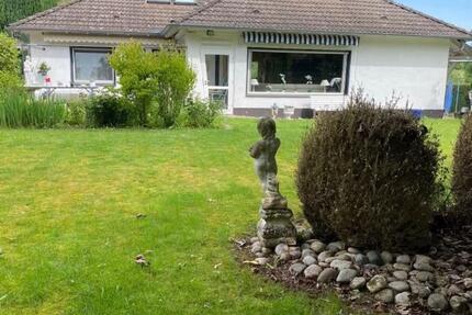 Haus Fronhausen - 7 Zimmer, 190 m&sup2;, 2.300&euro; | Angebot:27620728