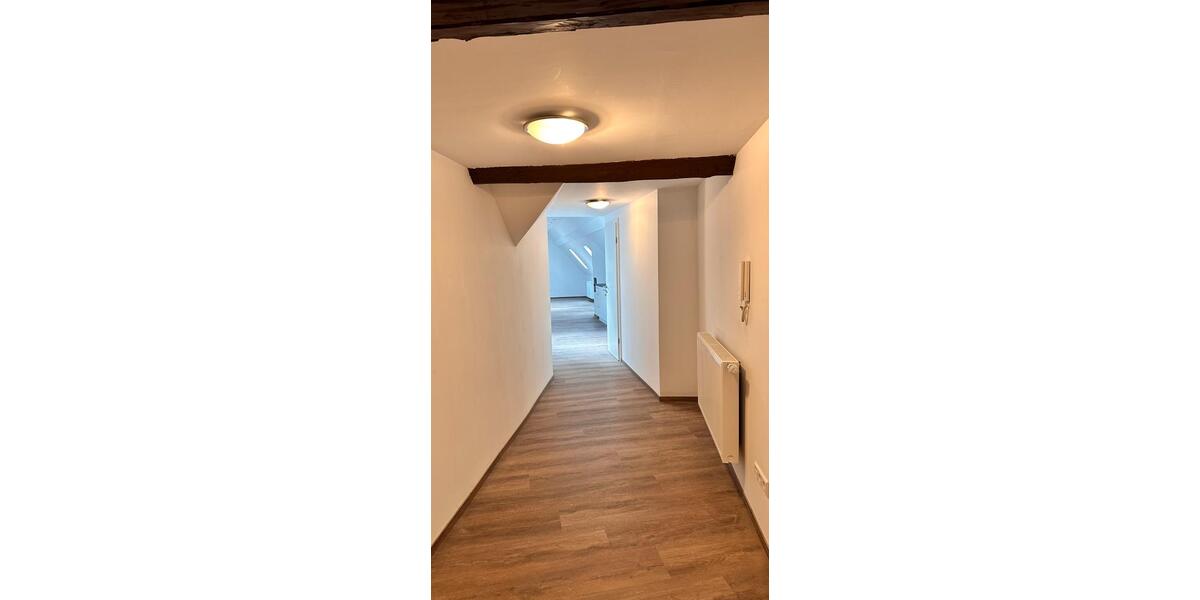 Dachgeschoßwohnung Welzheim - 4 Zimmer, 100 m&sup2;, 700&euro; | Angebot:26454696