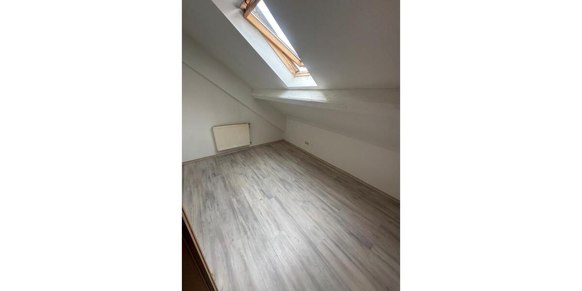 Etagenwohnung Marienheide - 5 Zimmer, 90 m&sup2;, 880&euro; | Angebot:26532284
