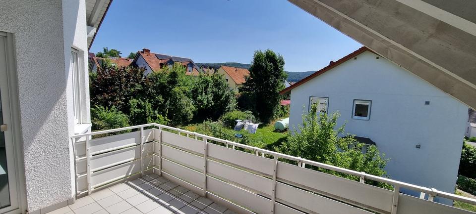 Dachgeschoßwohnung Melsungen - 3 Zimmer, 100 m&sup2;, 860&euro; | Angebot:24749223