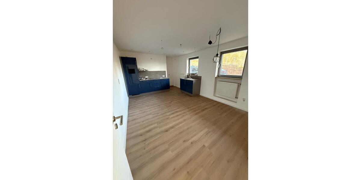 Erdgeschoßwohnung Grünstadt - 3 Zimmer, 120 m&sup2;, 1.200&euro; | Angebot:24829590