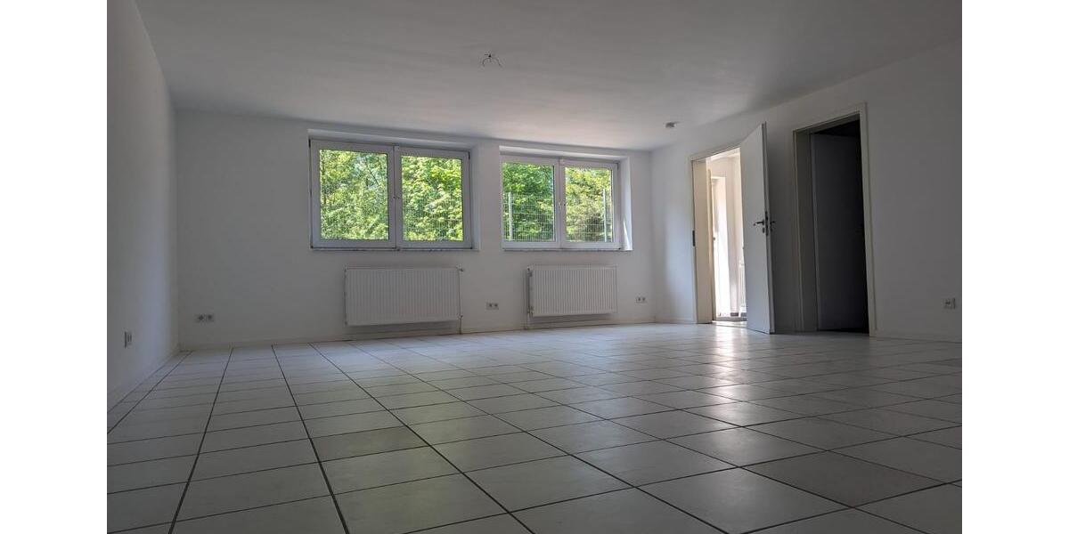 Etagenwohnung Lage - 1 Zimmer, 56 m&sup2;, 460&euro; | Angebot:25175263