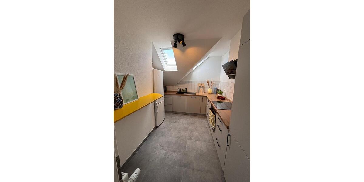 Dachgeschoßwohnung Pforzheim Brötzingen - 2 Zimmer, 60 m&sup2;, 950&euro; | Angebot:26532909