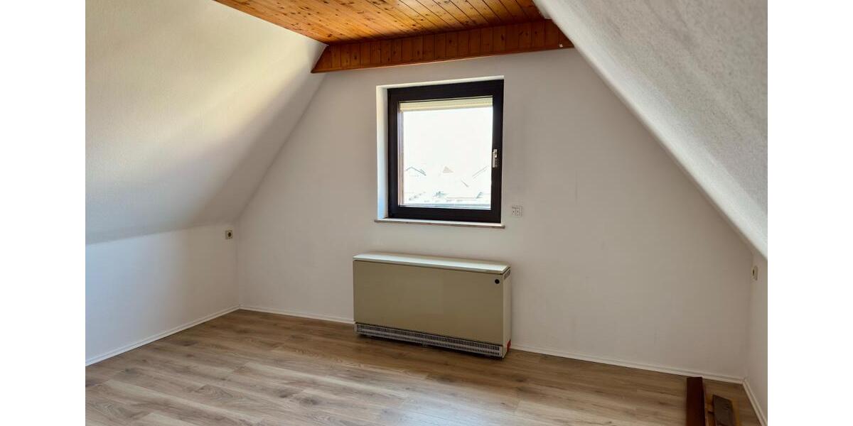 Doppelhaushälfte Mücke - 5 Zimmer, 120 m&sup2;, 1.090&euro; | Angebot:24571108