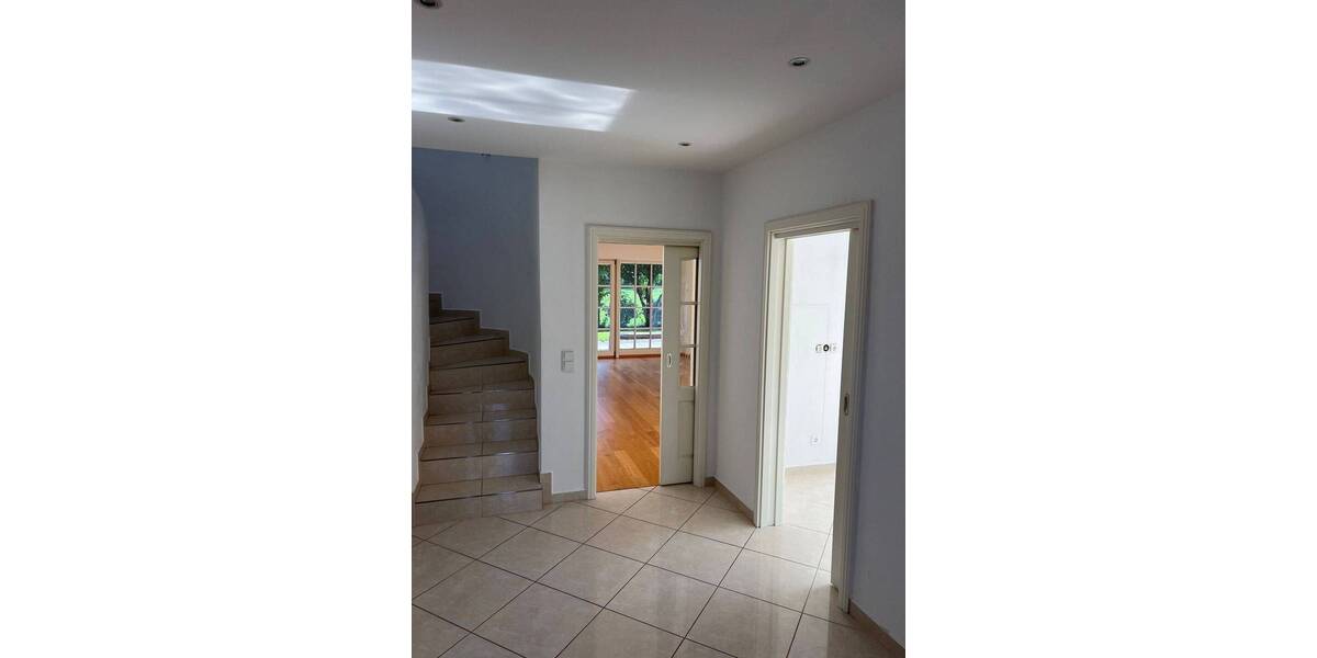 Doppelhaushälfte Bad Wiessee - 6 Zimmer, 165 m&sup2;, 4.000&euro; | Angebot:25958538