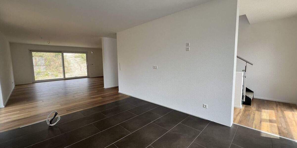 Doppelhaushälfte Heilbronn / Kirchhausen Kirchhausen - 5 Zimmer, 166 m&sup2;, 2.349&euro; | Angebot:24040720