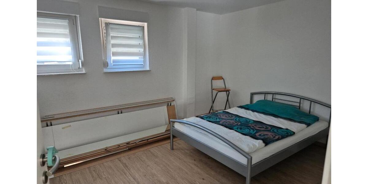 Wohnen auf Zeit Wäschenbeuren - 3 Zimmer, 120 m&sup2;, 490&euro; | Angebot:25996408