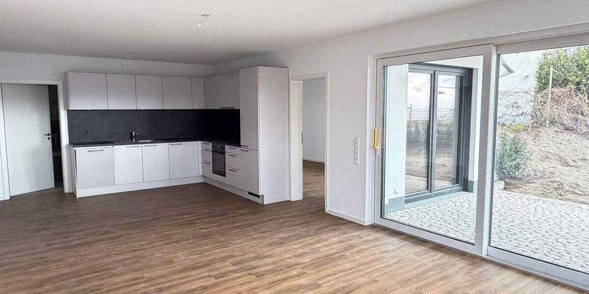 Etagenwohnung Sipplingen - 3 Zimmer, 101 m&sup2;, 1.950&euro; | Angebot:25668587